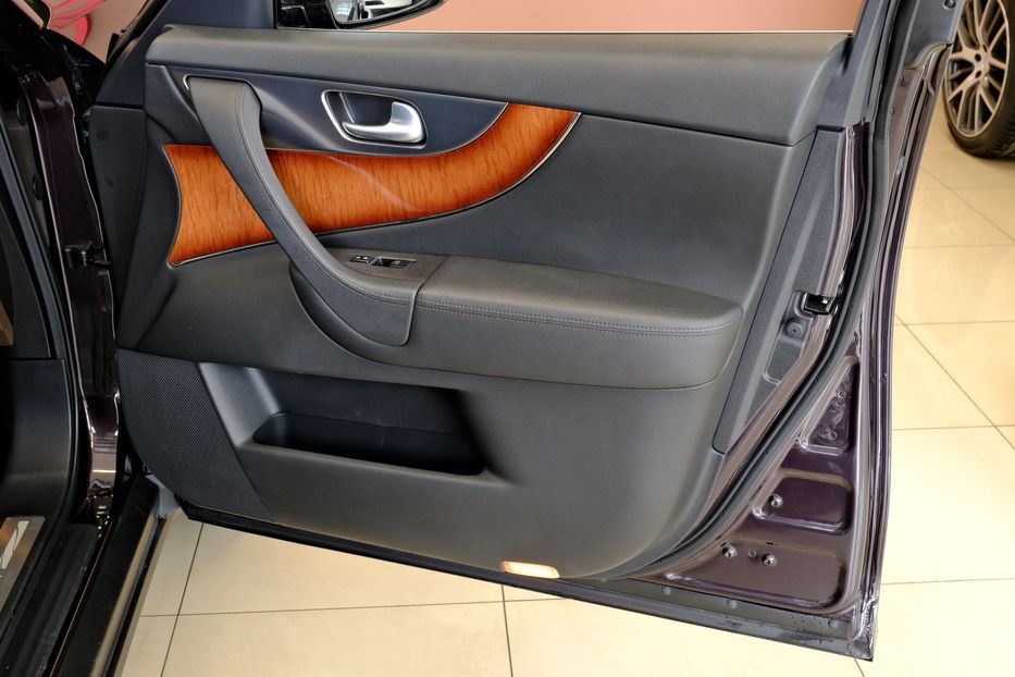 Продам Infiniti FX 37S 2011 года в Одессе