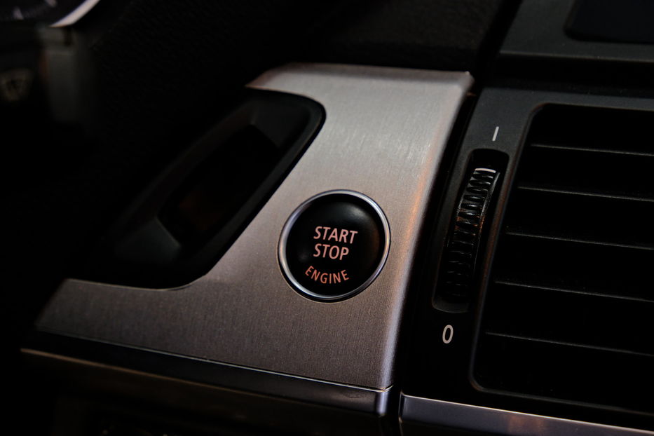 Продам BMW X5 2008 года в Одессе