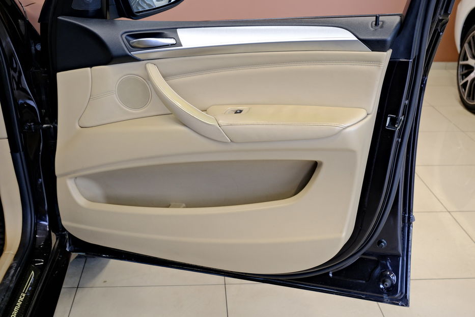 Продам BMW X5 2008 года в Одессе