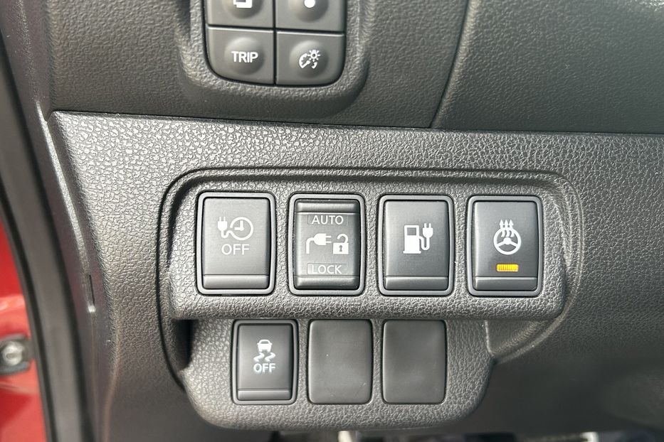 Продам Nissan Leaf SV Bose 360 cam 2013 года в Одессе