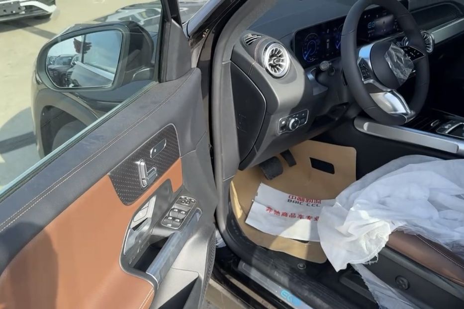 Продам Mercedes-Benz EQC EQB 260 new 600 km  2024 года в Одессе