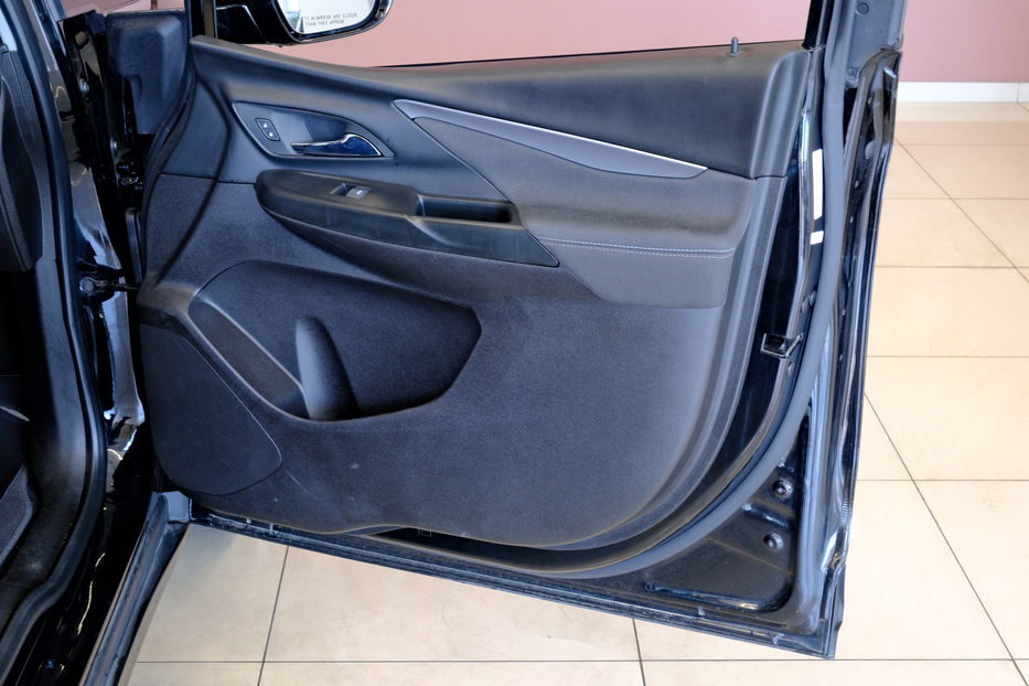 Продам Chevrolet Bolt EV 2024 года в Одессе