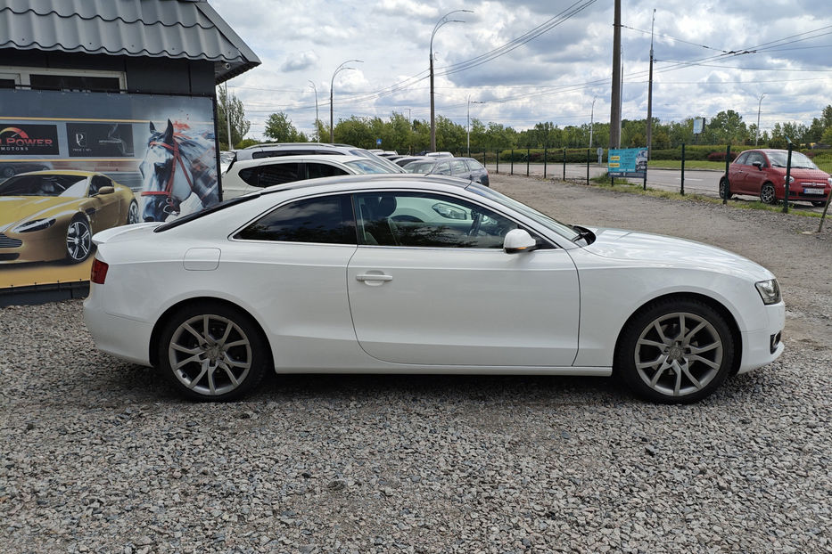 Продам Audi A5 2011 года в Киеве