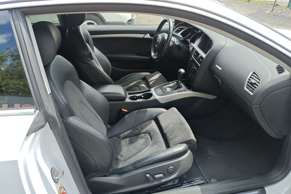 Продам Audi A5 2011 года в Киеве