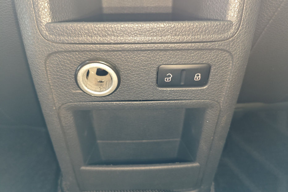 Продам Volkswagen Jetta 2014 года в Киеве