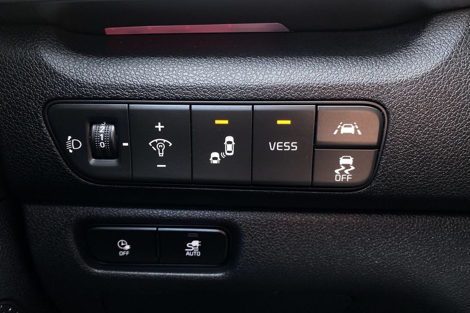 Продам Kia Niro 64kWhМакс.комплектаціяPrestige 2021 года в Львове