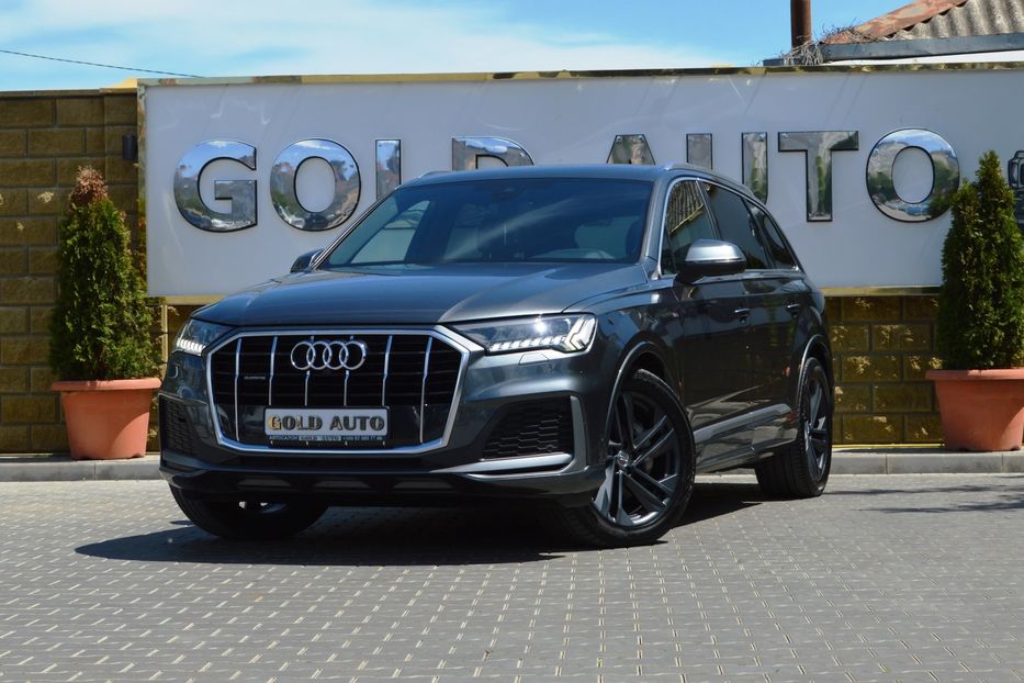 Продам Audi Q7 Sline 2020 года в Одессе