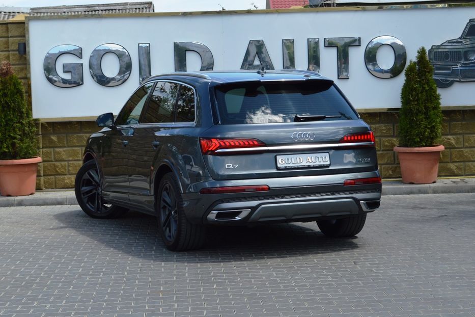 Продам Audi Q7 Sline 2020 года в Одессе
