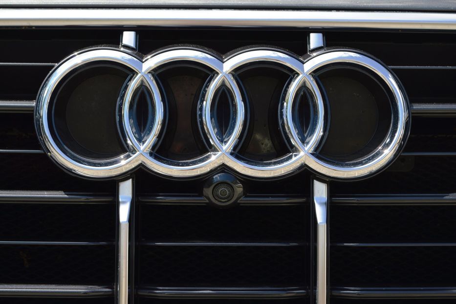 Продам Audi Q7 Sline 2020 года в Одессе