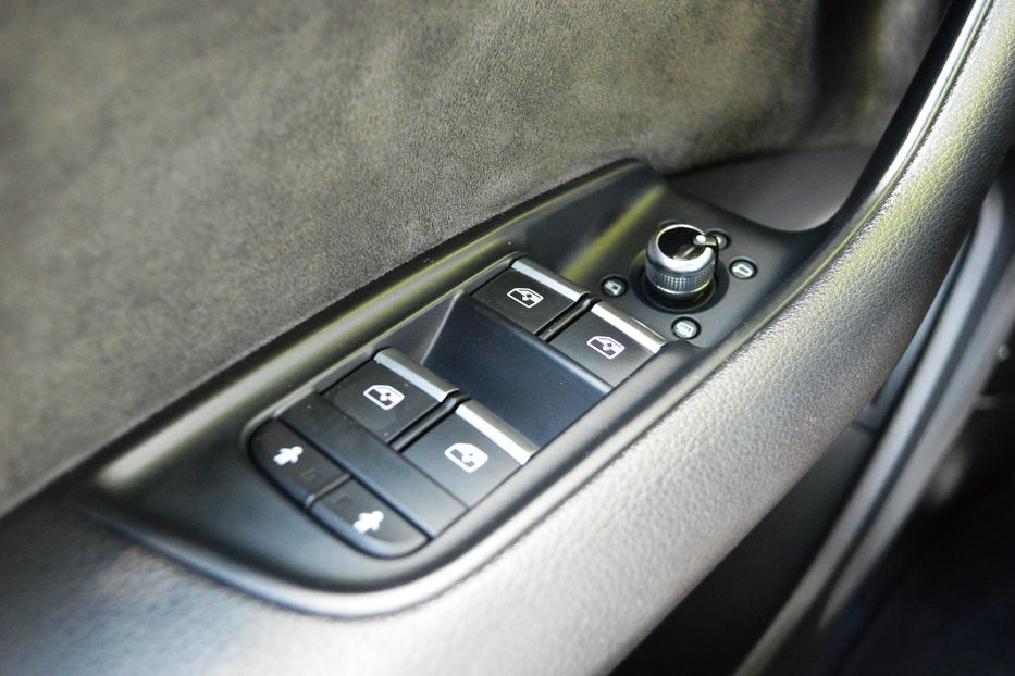 Продам Audi Q7 Sline 2020 года в Одессе