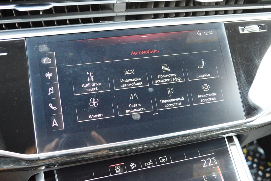 Продам Audi Q7 Sline 2020 года в Одессе