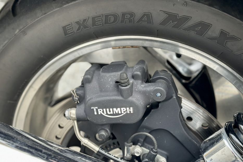 Продам Triumph Rocket III Roadster 2016 года в Киеве