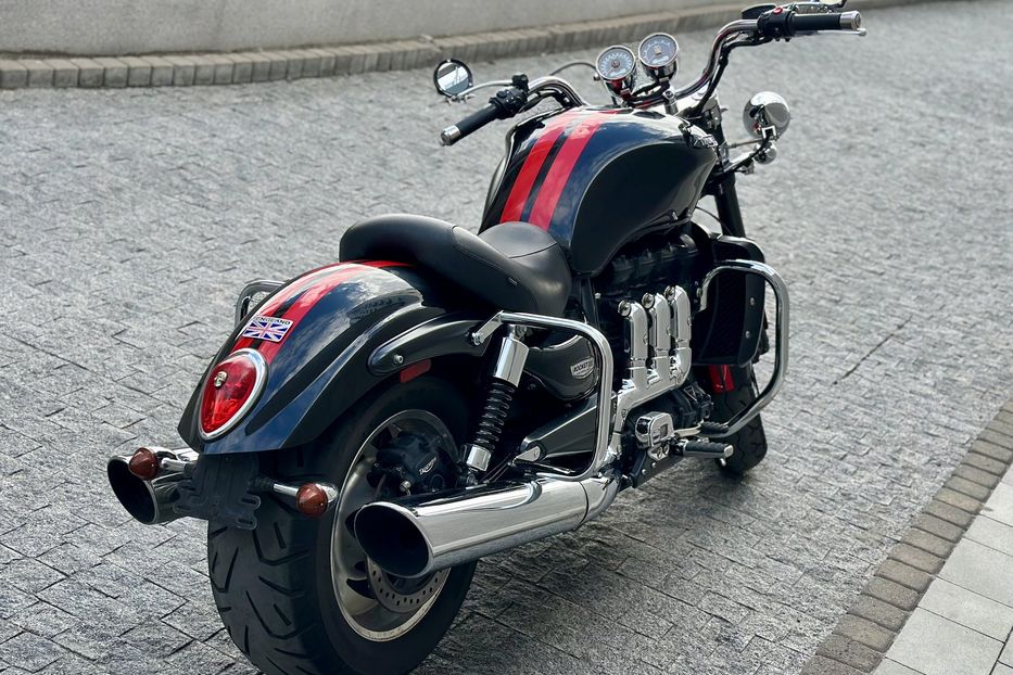 Продам Triumph Rocket III Roadster 2016 года в Киеве