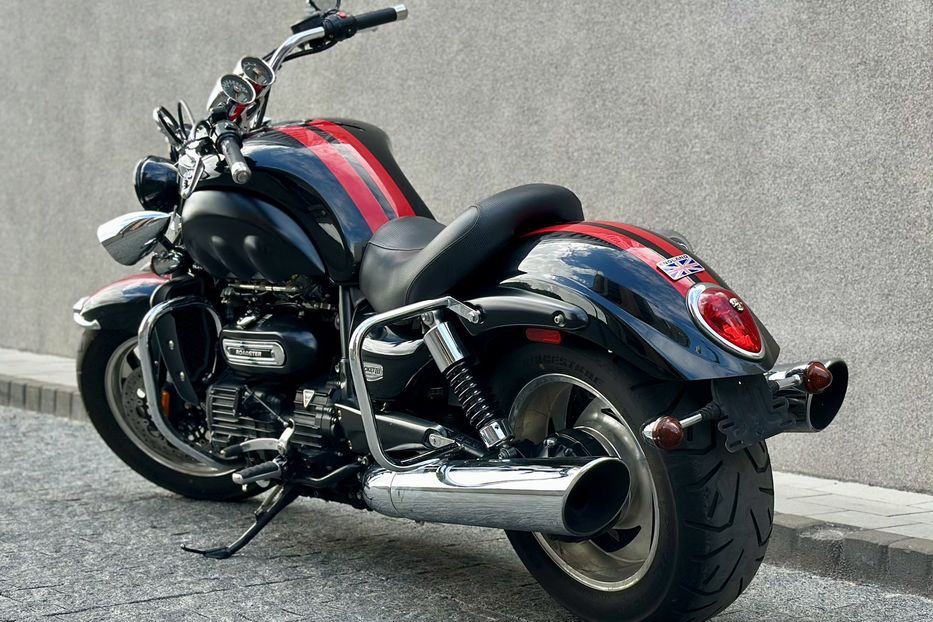 Продам Triumph Rocket III Roadster 2016 года в Киеве