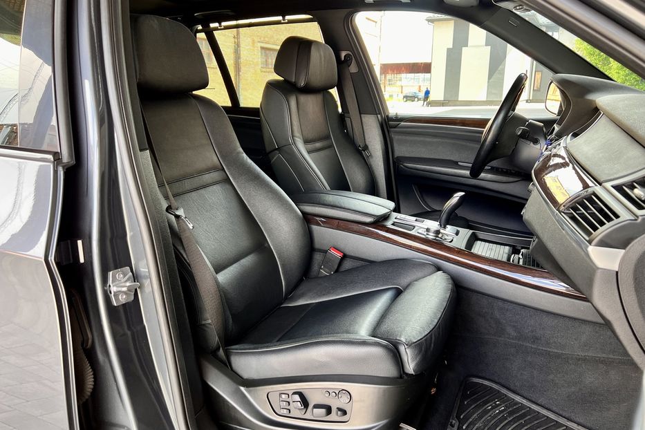 Продам BMW X5 35d 2012 года в Луцке