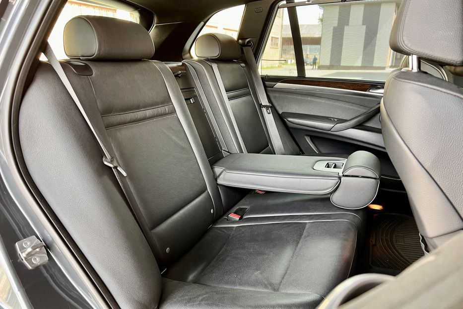 Продам BMW X5 35d 2012 года в Луцке