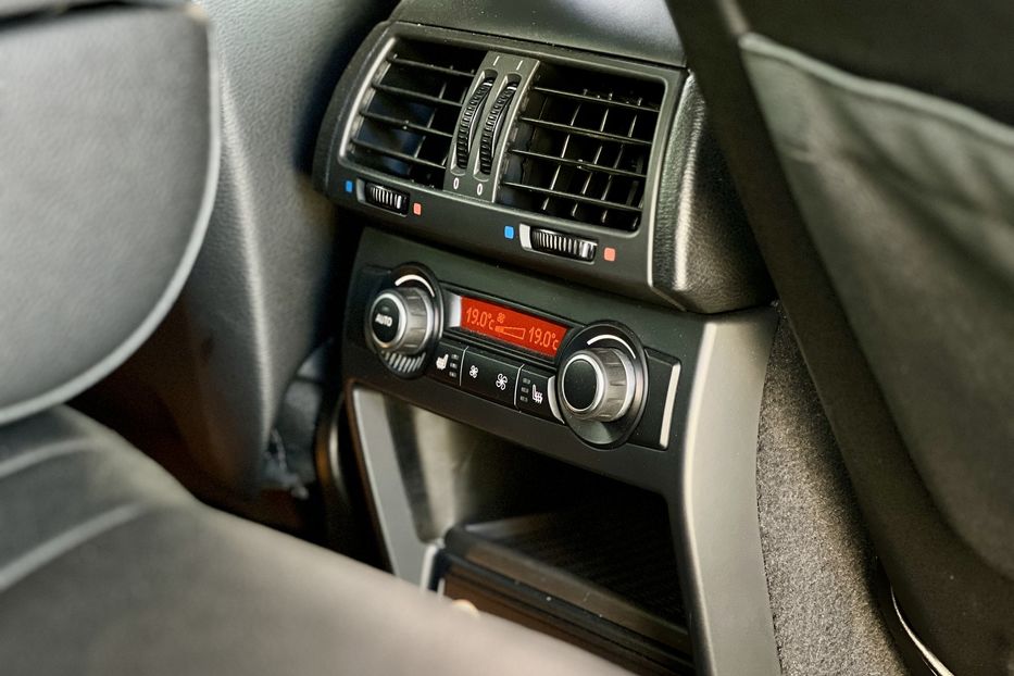 Продам BMW X5 35d 2012 года в Луцке