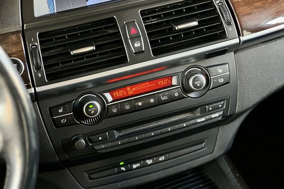 Продам BMW X5 35d 2012 года в Луцке