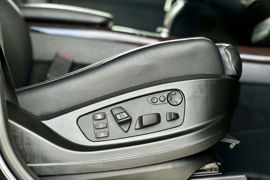 Продам BMW X5 35d 2012 года в Луцке