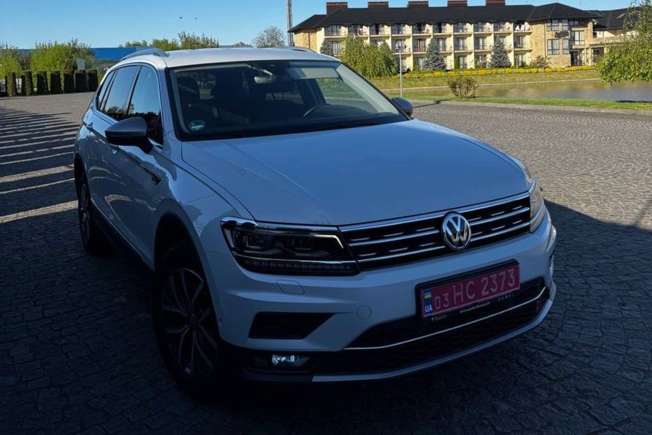 Продам Volkswagen Tiguan 2.0TDI Макс.комплектація 2019 года в Львове