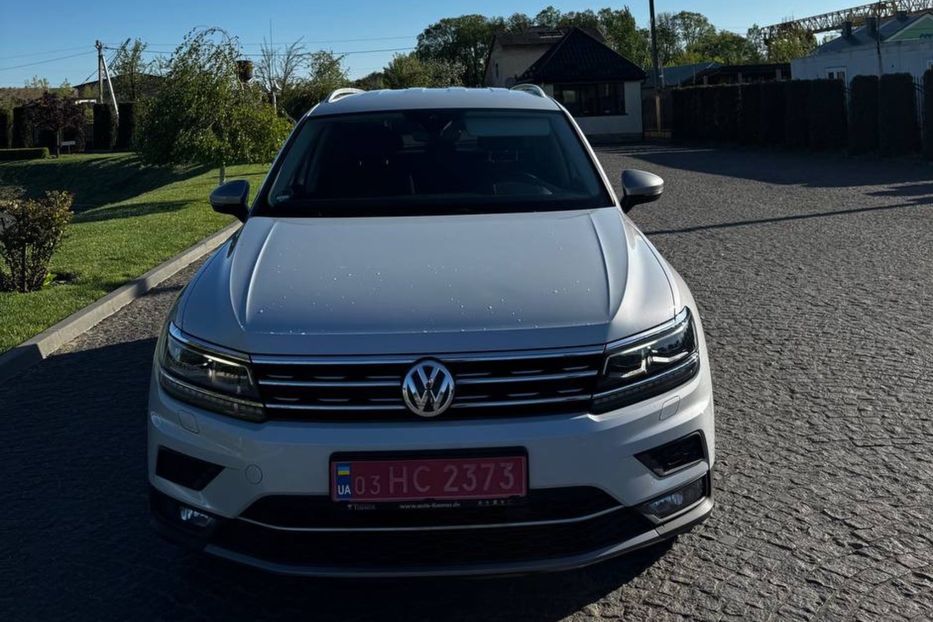 Продам Volkswagen Tiguan 2.0TDI Макс.комплектація 2019 года в Львове
