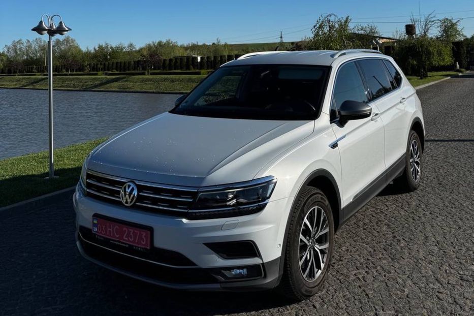 Продам Volkswagen Tiguan 2.0TDI Макс.комплектація 2019 года в Львове
