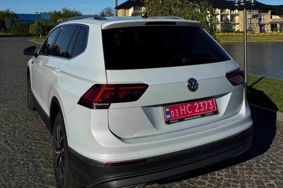 Продам Volkswagen Tiguan 2.0TDI Макс.комплектація 2019 года в Львове