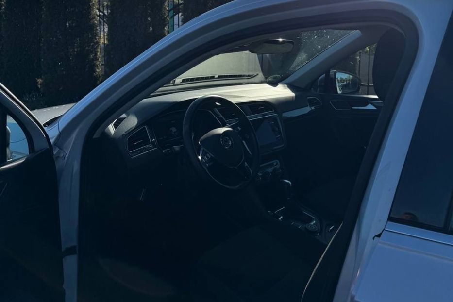 Продам Volkswagen Tiguan 2.0TDI Макс.комплектація 2019 года в Львове
