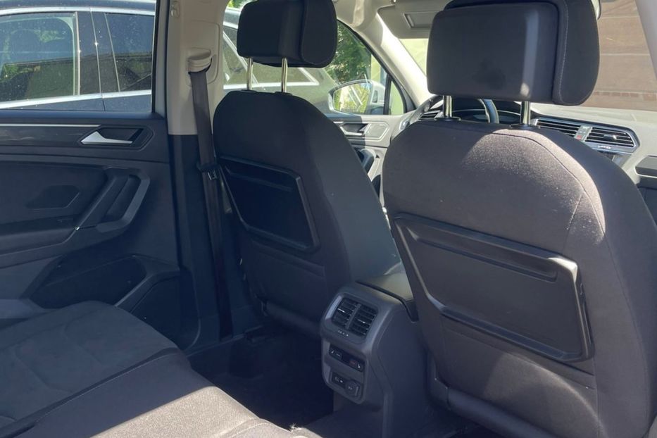 Продам Volkswagen Tiguan 2.0TDI Макс.комплектація 2019 года в Львове