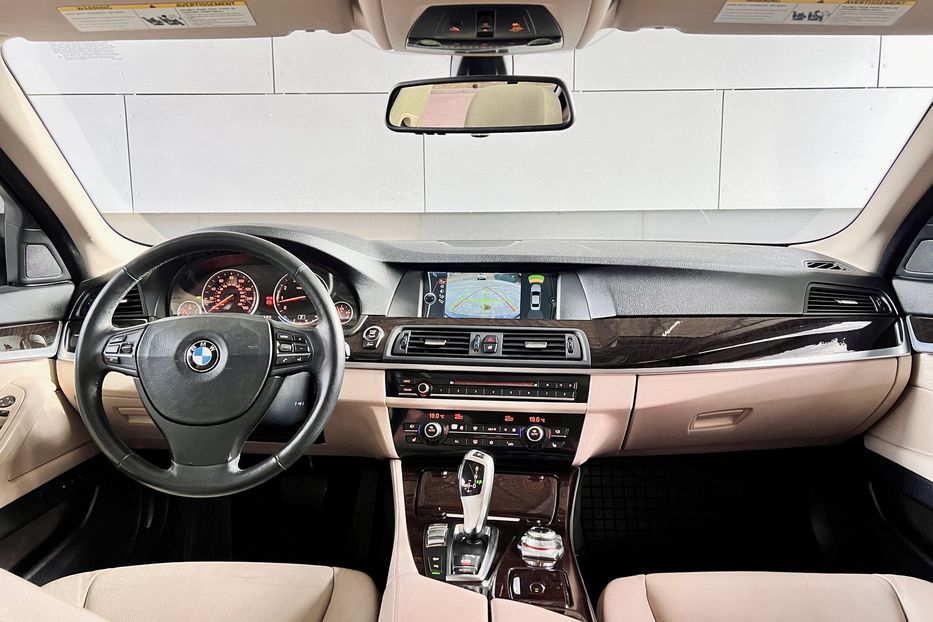 Продам BMW 528 xdrive 2012 года в Луцке