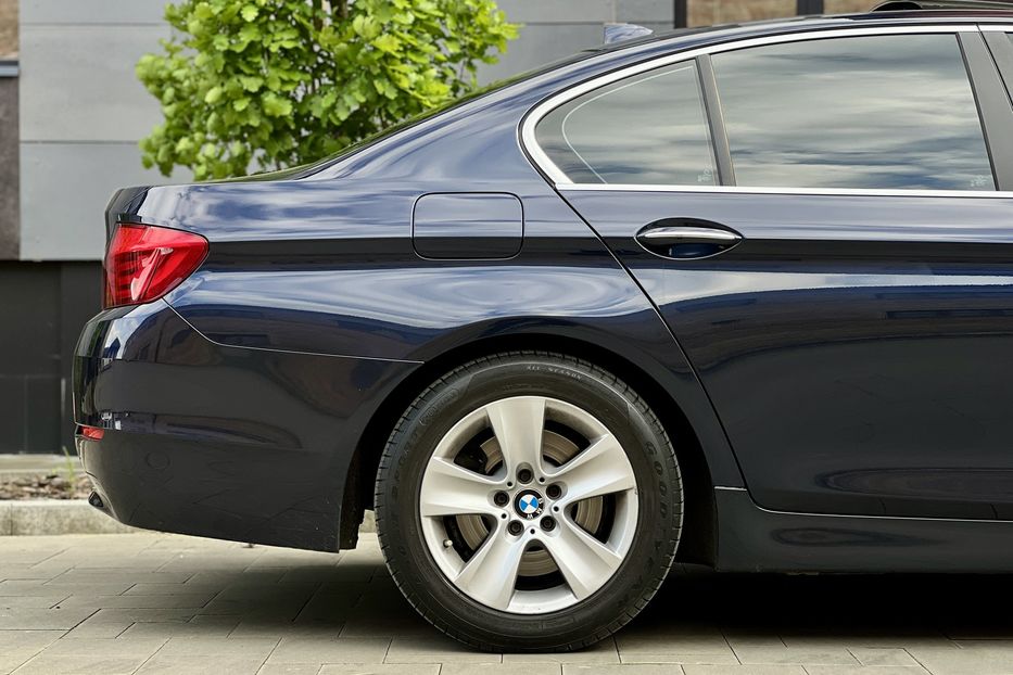 Продам BMW 528 xdrive 2012 года в Луцке