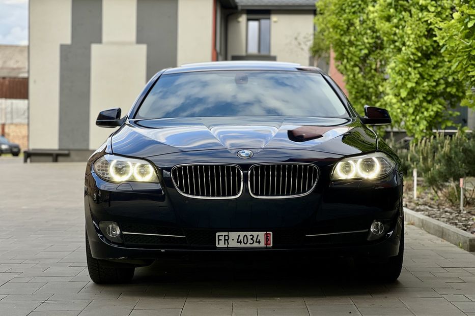 Продам BMW 528 xdrive 2012 года в Луцке