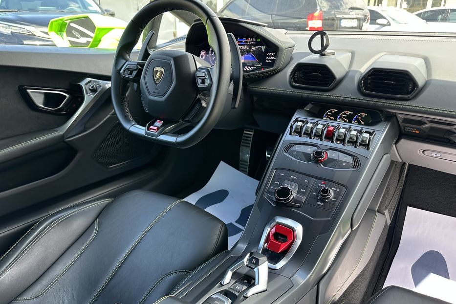 Продам Lamborghini Huracan LP610 2018 года в Киеве
