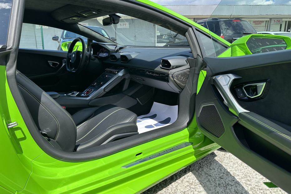 Продам Lamborghini Huracan LP610 2018 года в Киеве