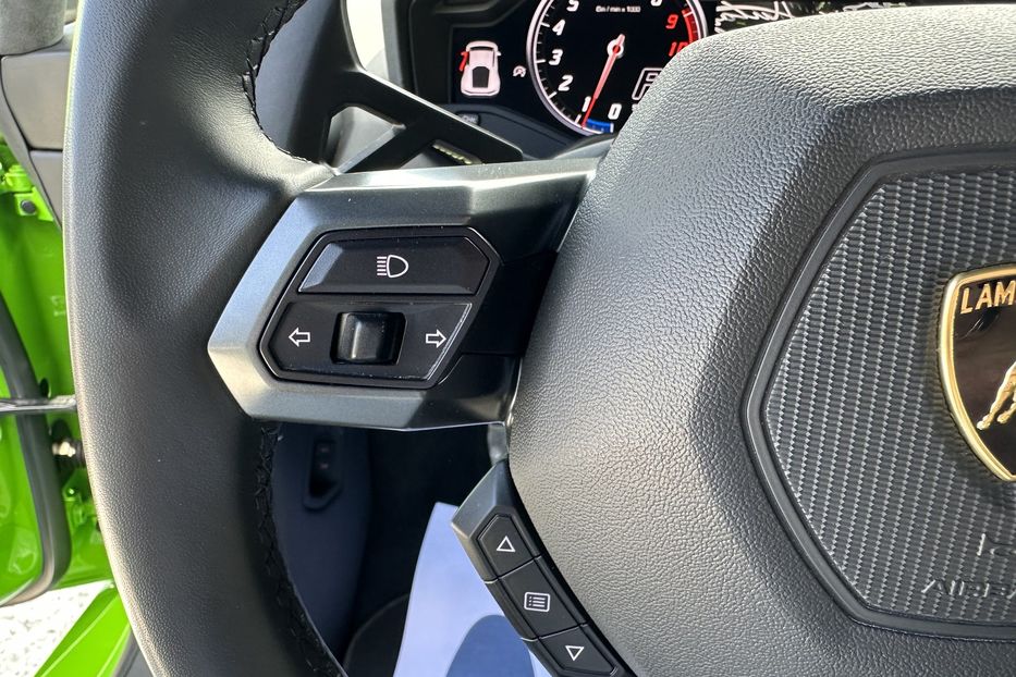 Продам Lamborghini Huracan LP610 2018 года в Киеве