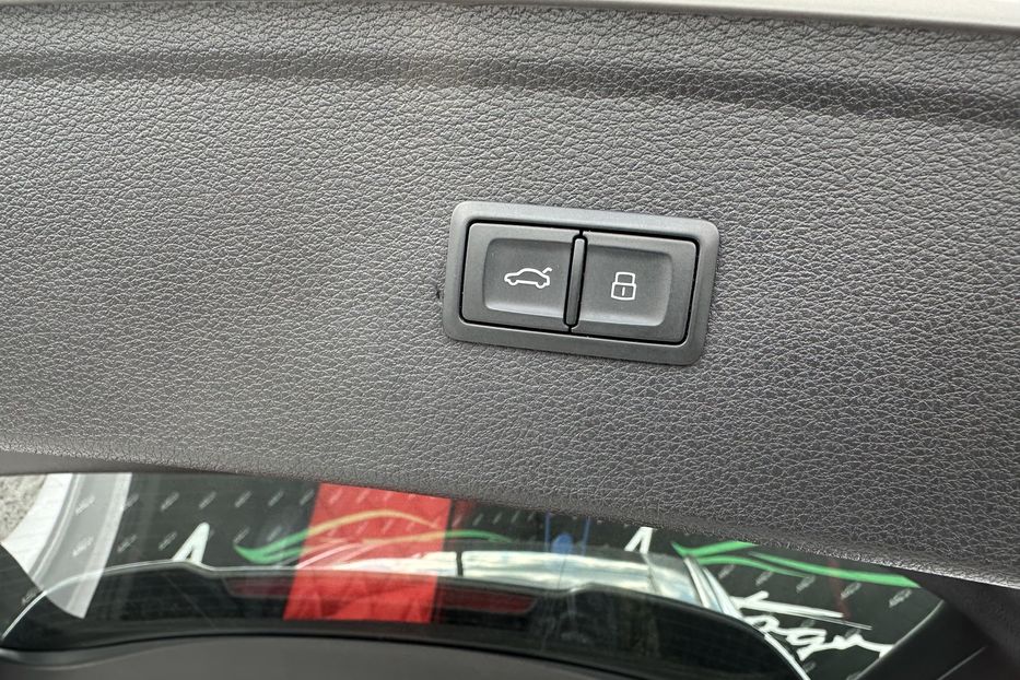 Продам Audi SQ 5 QUATTRO 2018 года в Киеве