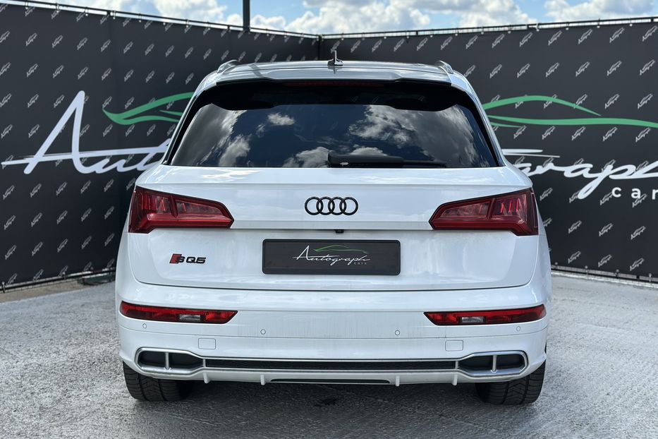 Продам Audi SQ 5 QUATTRO 2018 года в Киеве