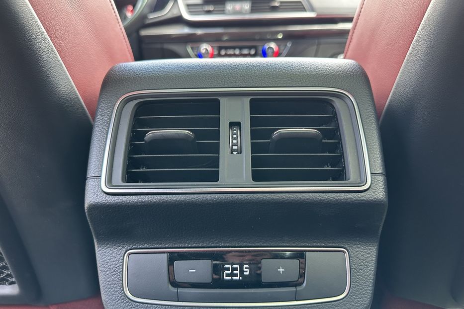Продам Audi SQ 5 QUATTRO 2018 года в Киеве