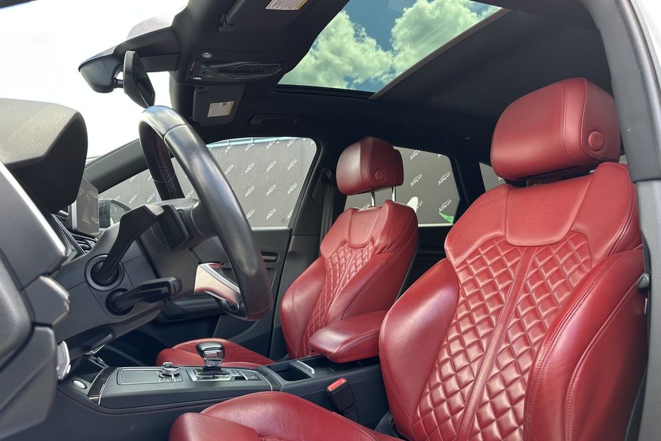 Продам Audi SQ 5 QUATTRO 2018 года в Киеве