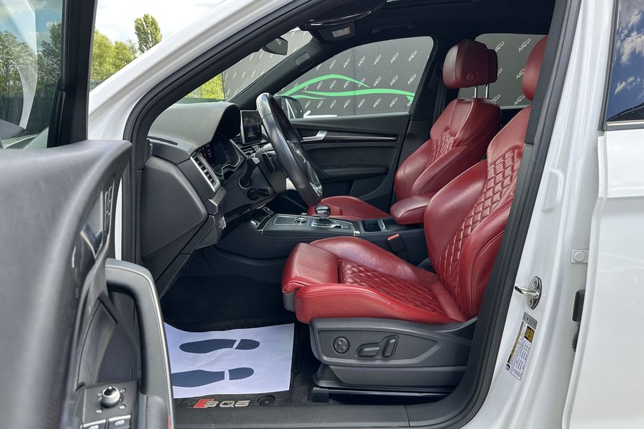 Продам Audi SQ 5 QUATTRO 2018 года в Киеве