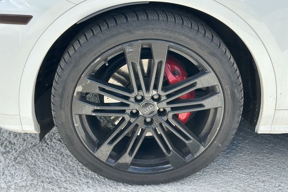 Продам Audi SQ 5 QUATTRO 2018 года в Киеве