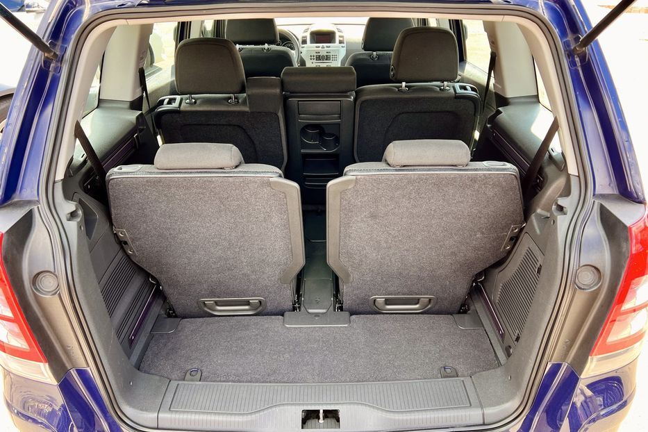 Продам Opel Zafira 2012 года в Луцке