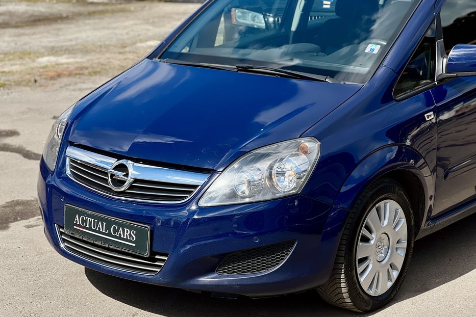 Продам Opel Zafira 2012 года в Луцке