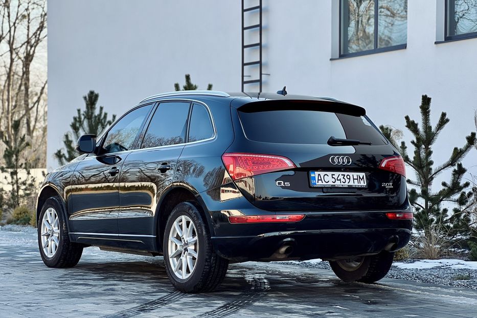 Продам Audi Q5 2012 года в Луцке