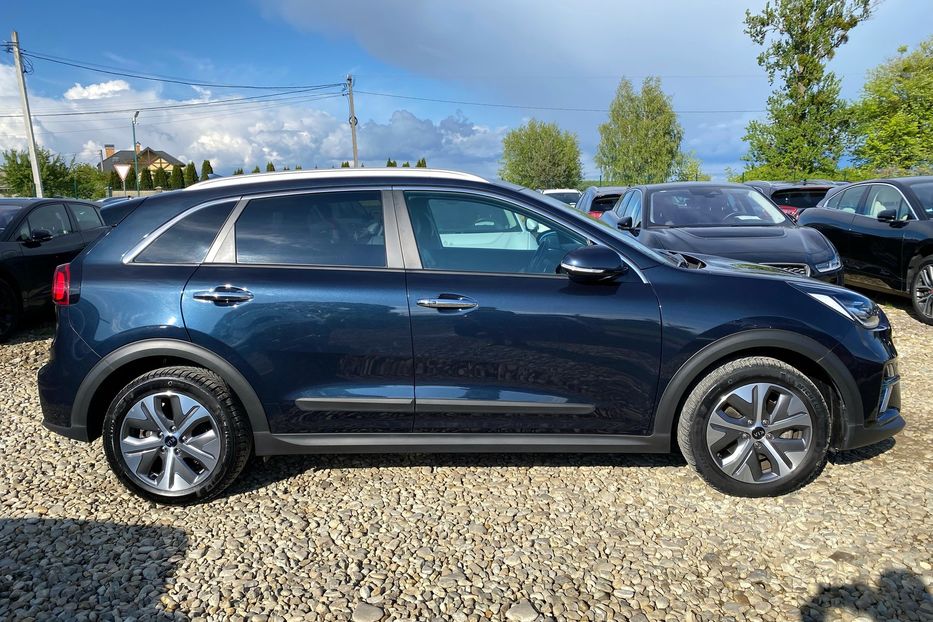 Продам Kia Niro 64kWh. Prestige. РЕЗЕРВ 2020 года в Львове