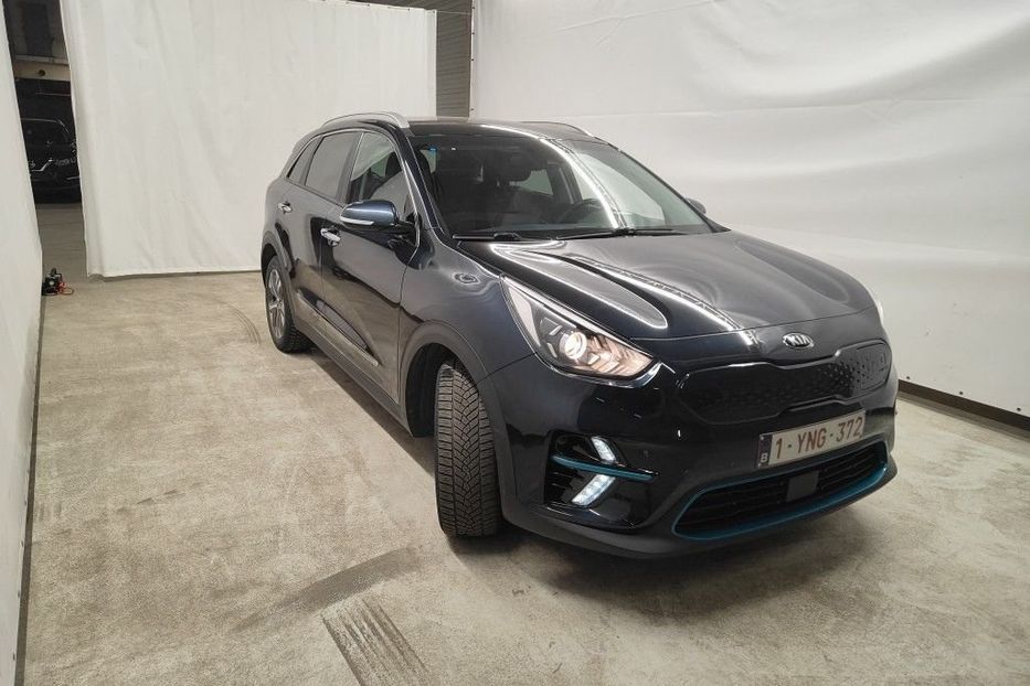Продам Kia Niro e-Niro 150kW NAVI LED 2020 года в Львове