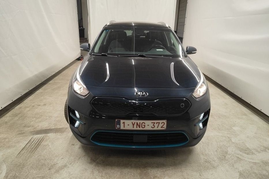 Продам Kia Niro e-Niro 150kW NAVI LED 2020 года в Львове