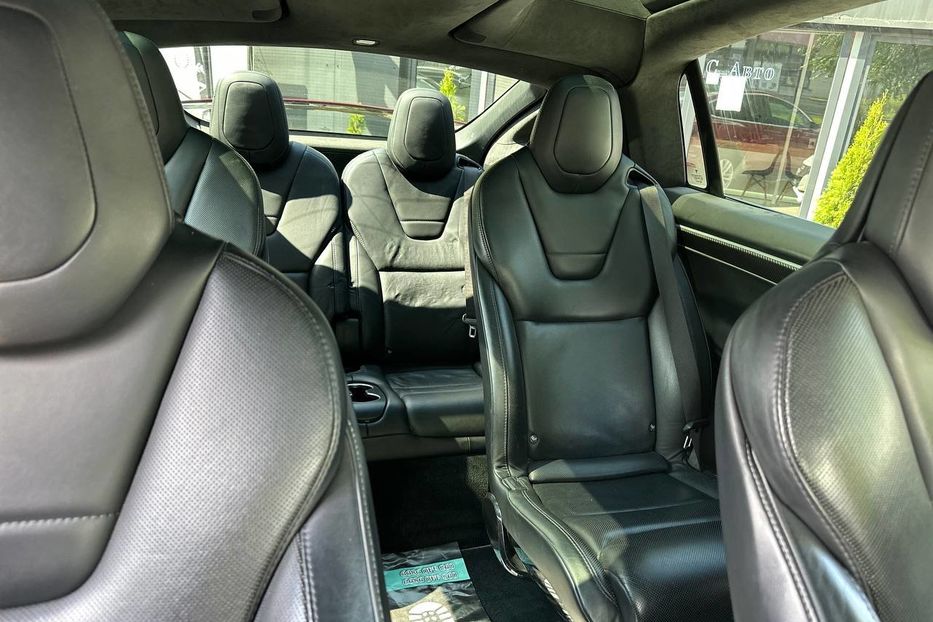 Продам Tesla Model X 75D 75 kWh Dual Motor 2016 года в Черновцах