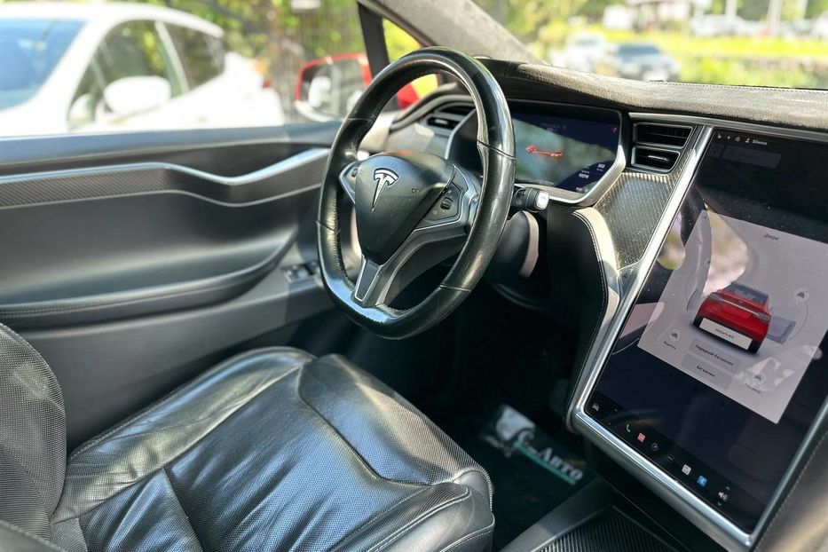 Продам Tesla Model X 75D 75 kWh Dual Motor 2016 года в Черновцах