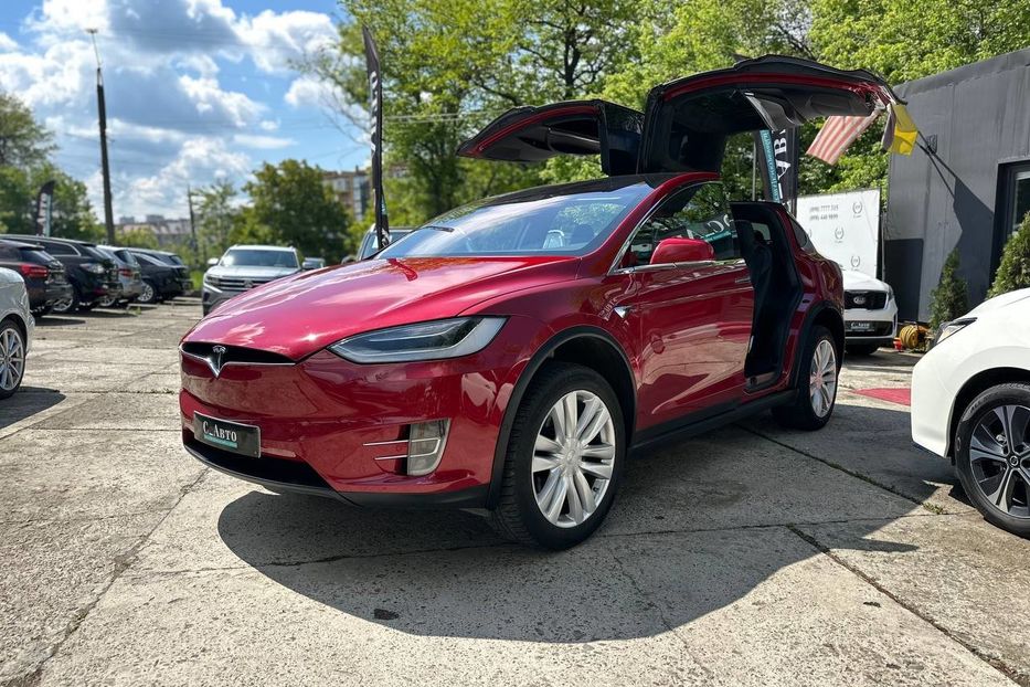 Продам Tesla Model X 75D 75 kWh Dual Motor 2016 года в Черновцах